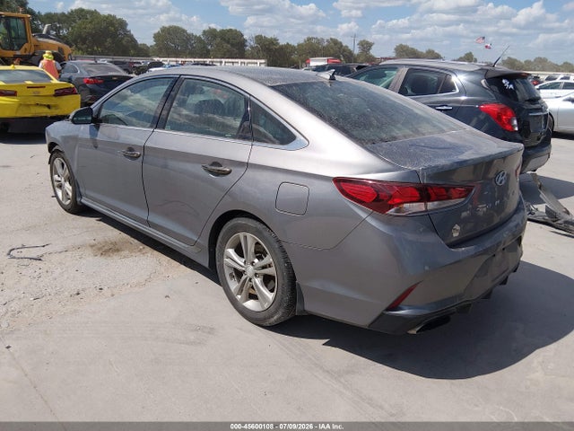 Продажа на аукционе авто 2018 Hyundai Sonata Sport, vin: 5NPE34AF5JH694924, номер лота: 45600108