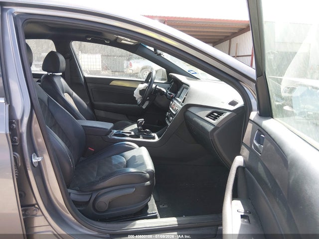 Продажа на аукционе авто 2018 Hyundai Sonata Sport, vin: 5NPE34AF5JH694924, номер лота: 45600108