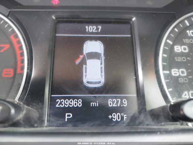45600110 :رقم المزاد ، WA1LKAFP0AA112403 vin ، 2010 Audi Q5 3.2 Premium مزاد بيع