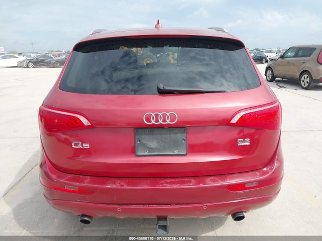 45600110 :رقم المزاد ، WA1LKAFP0AA112403 vin ، 2010 Audi Q5 3.2 Premium مزاد بيع