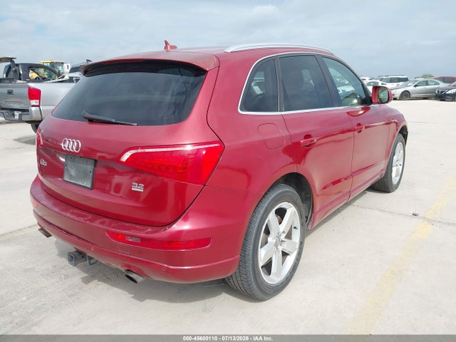 45600110 :رقم المزاد ، WA1LKAFP0AA112403 vin ، 2010 Audi Q5 3.2 Premium مزاد بيع