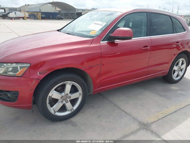 45600110 :رقم المزاد ، WA1LKAFP0AA112403 vin ، 2010 Audi Q5 3.2 Premium مزاد بيع