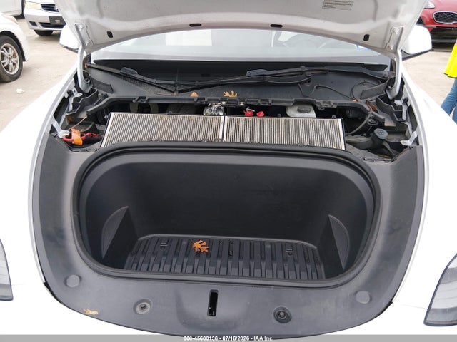 45600136 :رقم المزاد ، 7SAYGAEE7PF682561 vin ، 2023 Tesla Model Y مزاد بيع