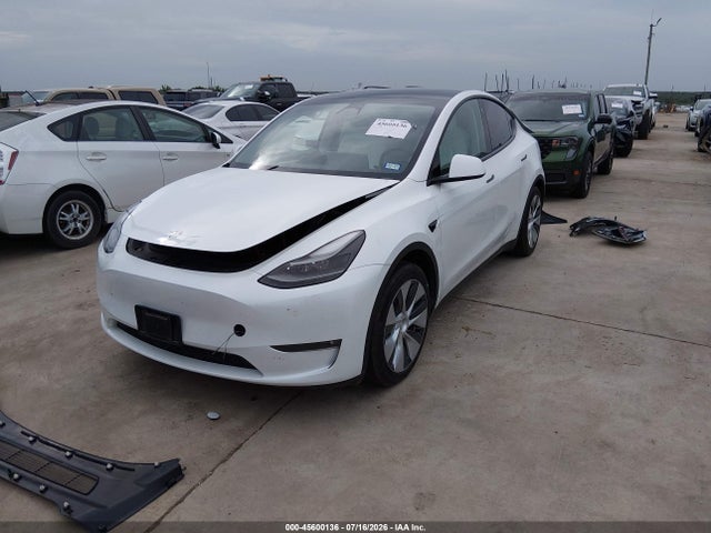 45600136 :رقم المزاد ، 7SAYGAEE7PF682561 vin ، 2023 Tesla Model Y مزاد بيع