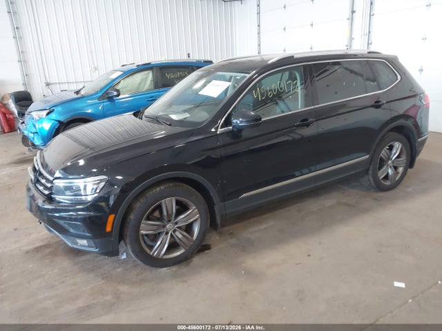 45600172 :رقم المزاد ، 3VV4B7AX3JM130578 vin ، 2018 Volkswagen Tiguan 2.0t Sel Premium مزاد بيع