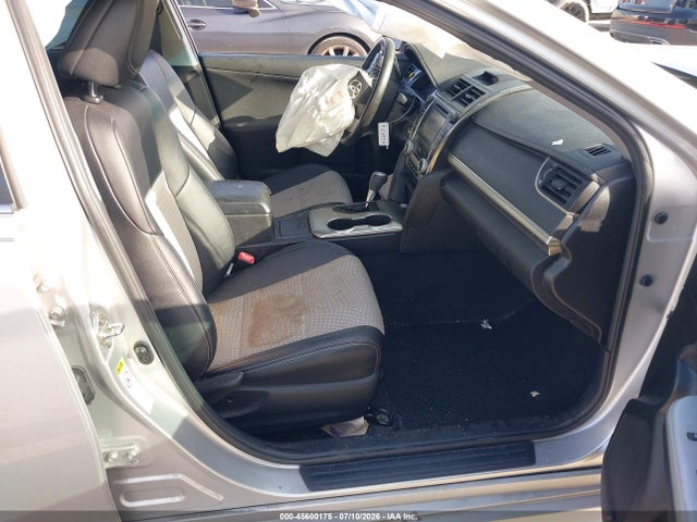 45600175 :رقم المزاد ، 4T1BF1FK2EU446653 vin ، 2014 Toyota Camry Se مزاد بيع
