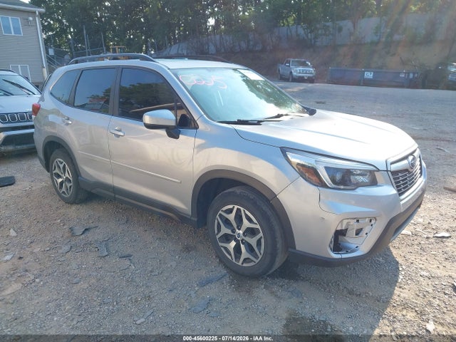 Продаж на аукціоні авто 2021 Subaru Forester Premium, vin: JF2SKAFC4MH561210, номер лоту: 45600225