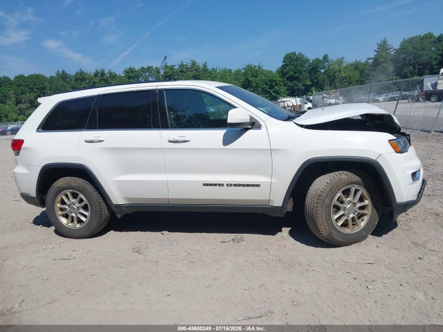 2019 Jeep Grand Cherokee Laredo 4x4 მანქანა იყიდება აუქციონზე, vin: 1C4RJFAG9KC527782, აუქციონის ნომერი: 45600249