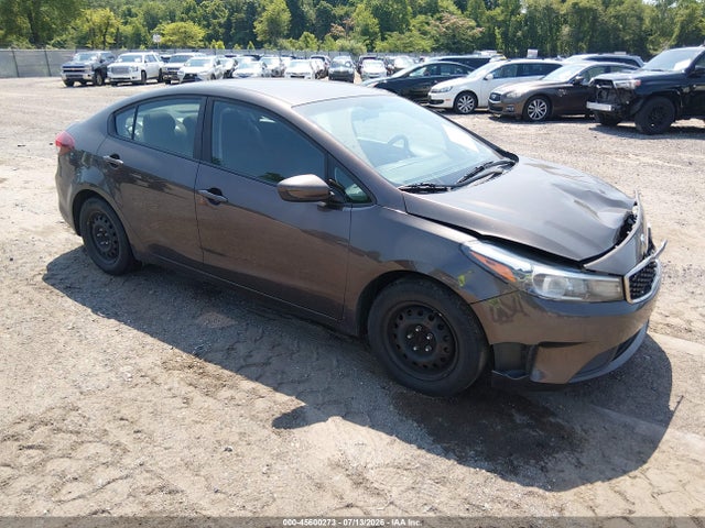45600273 :رقم المزاد ، 3KPFK4A7XHE139272 vin ، 2017 Kia Forte Lx مزاد بيع