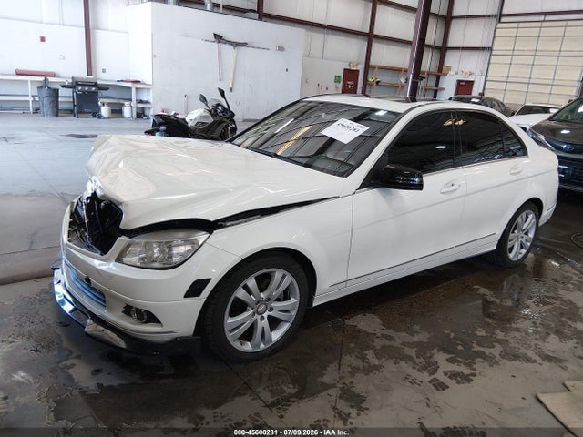 2010 Mercedes-benz C 300 Luxury 4matic/sport 4matic მანქანა იყიდება აუქციონზე, vin: WDDGF8BB5AR090050, აუქციონის ნომერი: 45600281