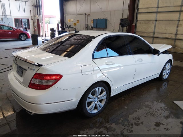 2010 Mercedes-benz C 300 Luxury 4matic/sport 4matic მანქანა იყიდება აუქციონზე, vin: WDDGF8BB5AR090050, აუქციონის ნომერი: 45600281