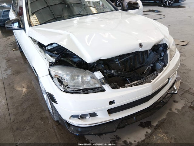 2010 Mercedes-benz C 300 Luxury 4matic/sport 4matic მანქანა იყიდება აუქციონზე, vin: WDDGF8BB5AR090050, აუქციონის ნომერი: 45600281