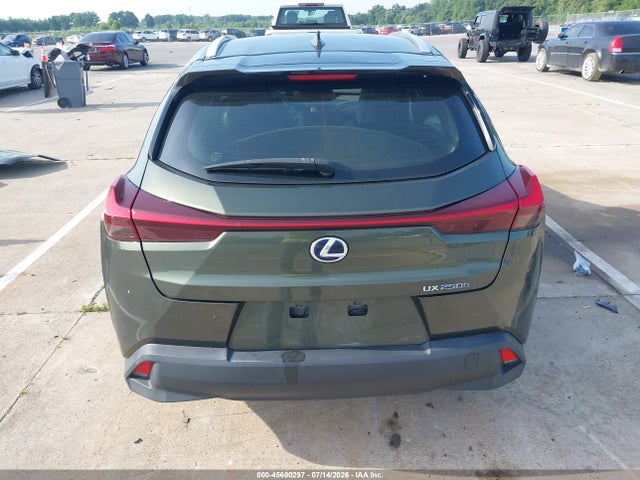 45600297 :رقم المزاد ، JTHP9JBH7L2033632 vin ، 2020 Lexus Ux 250h مزاد بيع