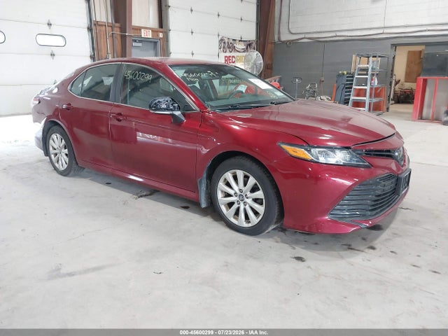 Продажа на аукционе авто 2019 Toyota Camry Le, vin: 4T1B11HK0KU810396, номер лота: 45600299