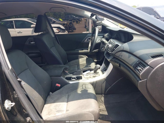 Продаж на аукціоні авто 2015 Honda Accord Lx, vin: 1HGCR2F31FA124640, номер лоту: 45600310