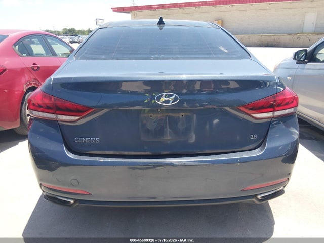Hyundai Genesis 3.8 2016 KMHGN4JE8GU106261 Image 17