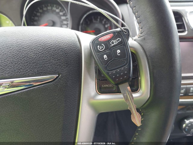45600329 :رقم المزاد ، 1C3CCBCG4DN679163 vin ، 2013 Chrysler 200 Limited مزاد بيع