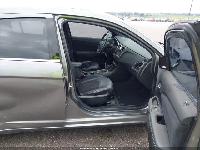 45600329 :رقم المزاد ، 1C3CCBCG4DN679163 vin ، 2013 Chrysler 200 Limited مزاد بيع