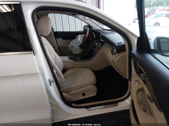 Продаж на аукціоні авто 2019 Mercedes-benz Glc 300, vin: WDC0G4JB4KV126817, номер лоту: 45600366