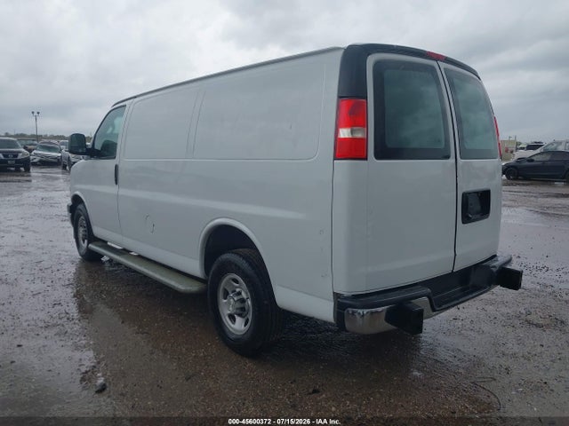 1GCWGAFG8L1167057 Chevrolet Express Cargo Rwd 2500 Regular Wheelbase Wt