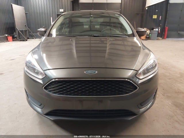 Ford FOCUS SE 2018 1FADP3F24JL328230 Image 15
