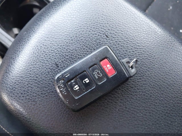 45600394 :رقم المزاد ، JTMRJREV0GD041454 vin ، 2016 Toyota Rav4 Hybrid Xle مزاد بيع