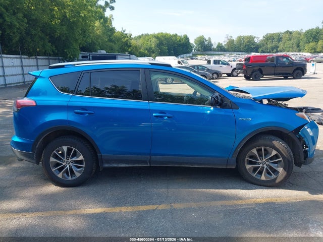 45600394 :رقم المزاد ، JTMRJREV0GD041454 vin ، 2016 Toyota Rav4 Hybrid Xle مزاد بيع