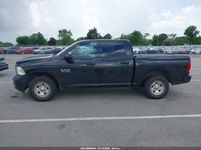 45600400 :رقم المزاد ، 1C6RR7KGXHS822330 vin ، 2017 Ram 1500 Tradesman  4x4 5'7 Box مزاد بيع