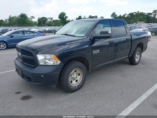 45600400 :رقم المزاد ، 1C6RR7KGXHS822330 vin ، 2017 Ram 1500 Tradesman  4x4 5'7 Box مزاد بيع