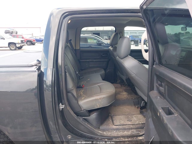 45600400 :رقم المزاد ، 1C6RR7KGXHS822330 vin ، 2017 Ram 1500 Tradesman  4x4 5'7 Box مزاد بيع