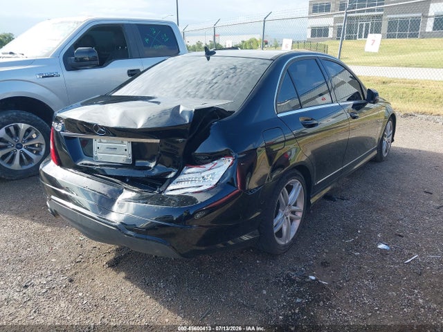 Aukcja sprzedaży 2012 Mercedes-benz C 250 Luxury/sport, vin: WDDGF4HB8CA609383, numer aukcji: 45600413