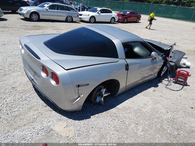 2005 Chevrolet Corvette მანქანა იყიდება აუქციონზე, vin: 1G1YY22UX55126943, აუქციონის ნომერი: 45600431