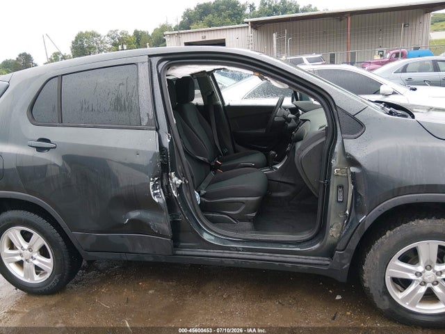 Продажа на аукционе авто 2019 Chevrolet Trax Ls, vin: 3GNCJNSB3KL158285, номер лота: 45600453