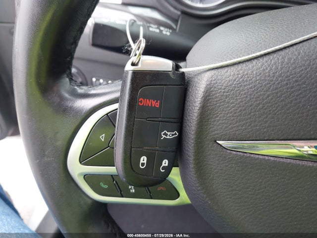 45600455 :رقم المزاد ، 2C3CCAAG2KH568937 vin ، 2019 Chrysler 300 Touring مزاد بيع