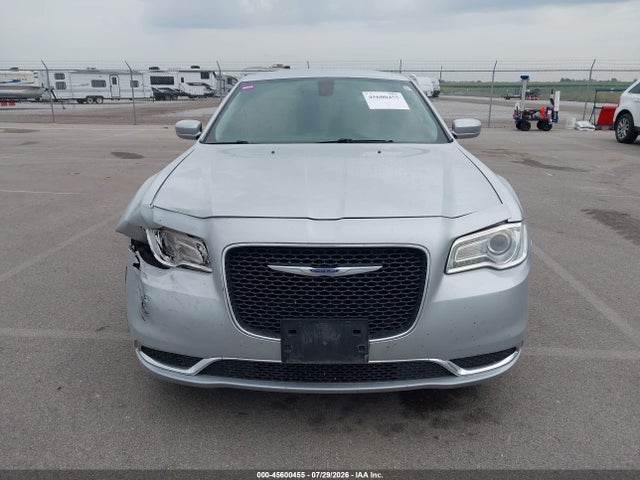 45600455 :رقم المزاد ، 2C3CCAAG2KH568937 vin ، 2019 Chrysler 300 Touring مزاد بيع