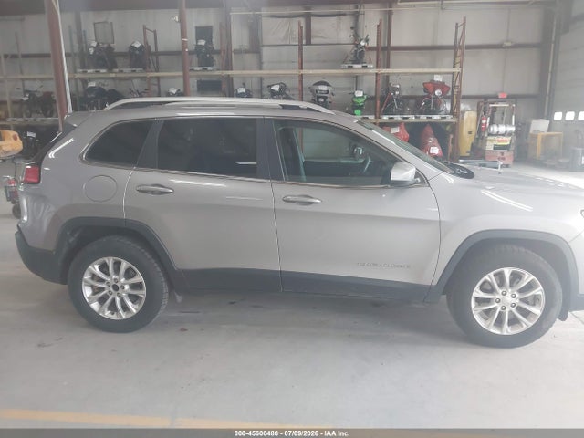 2019 Jeep Cherokee Latitude 4x4 მანქანა იყიდება აუქციონზე, vin: 1C4PJMCB3KD479767, აუქციონის ნომერი: 45600488