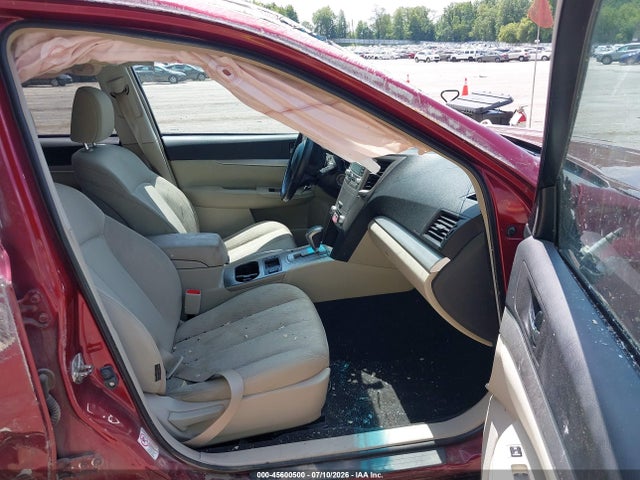 45600500 :رقم المزاد ، 4S4BRCCCXB3373078 vin ، 2011 Subaru Outback 2.5i Premium مزاد بيع