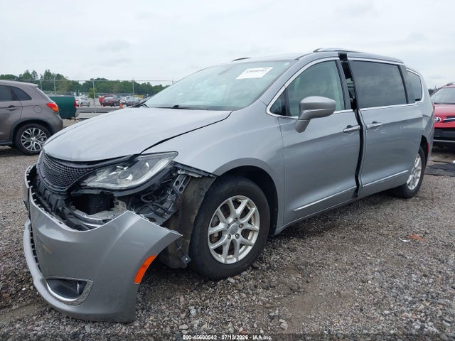 Продаж на аукціоні авто 2020 Chrysler Pacifica Touring L, vin: 2C4RC1BG8LR276404, номер лоту: 45600542