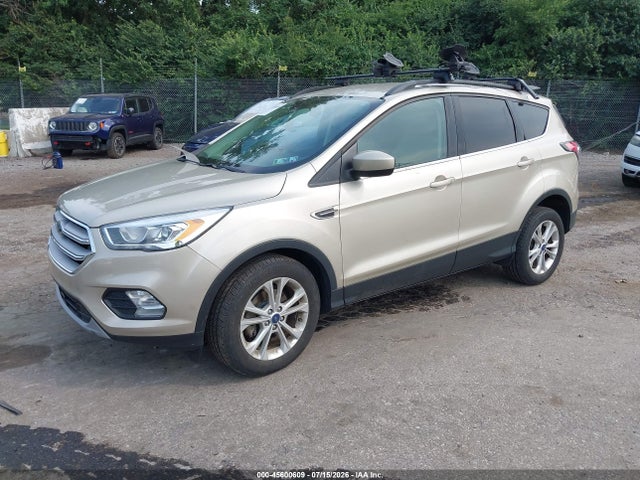 Ford ESCAPE SE 2017 1FMCU0GD3HUB35189 Image 2