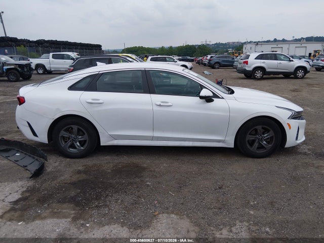 KIA K5 LXS 2023 5XXG14J24PG213125 Image 12