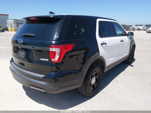Ford Police Interceptor Utility 2018 1FM5K8AT7JGA57906 Image 4