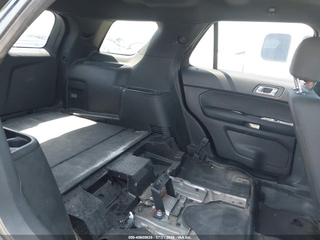 Ford Police Interceptor Utility 2018 1FM5K8AT7JGA57906 Image 8
