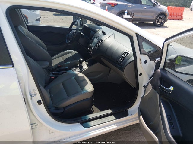 KNAFZ4A80G5486136 KIA FORTE EX