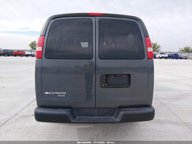 1GAWGEFF9G1315309 Chevrolet Express 2500 Ls