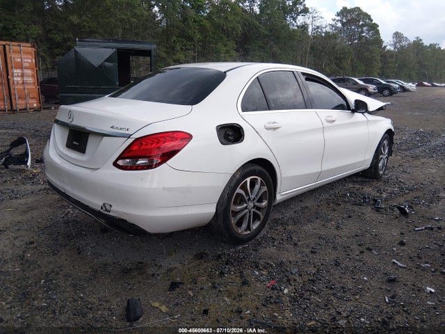 Продажа на аукционе авто 2015 Mercedes-benz C 300 4matic, vin: 55SWF4KB6FU019966, номер лота: 45600663