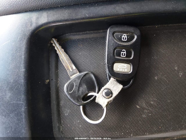 Продажа на аукционе авто 2015 Hyundai Elantra Limited, vin: KMHDH4AE6FU359135, номер лота: 45600673