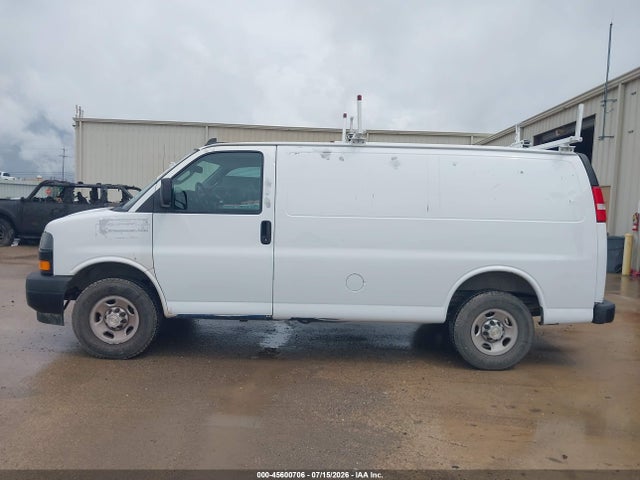 1GCWGAFP2L1260723 Chevrolet Express Cargo Rwd 2500 Regular Wheelbase Wt