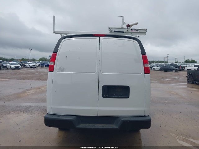 1GCWGAFP2L1260723 Chevrolet Express Cargo Rwd 2500 Regular Wheelbase Wt