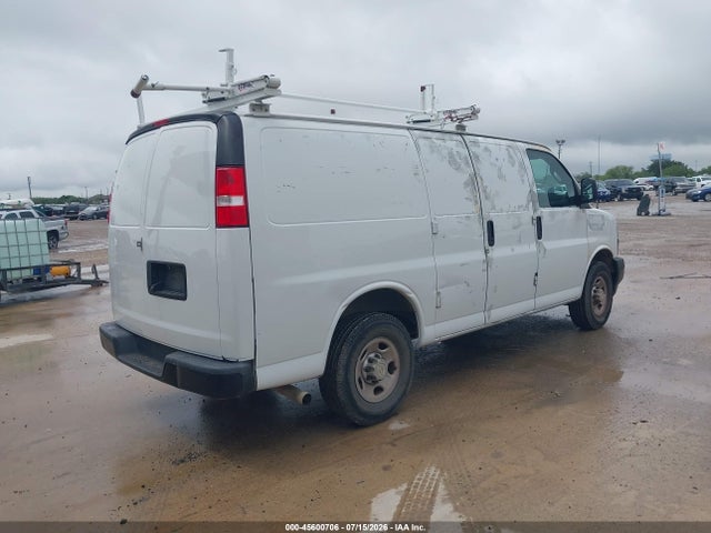 1GCWGAFP2L1260723 Chevrolet Express Cargo Rwd 2500 Regular Wheelbase Wt