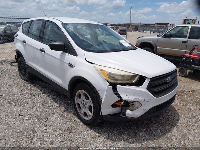45600711 :رقم المزاد ، 1FMCU0F71HUD95229 vin ، 2017 Ford Escape S مزاد بيع